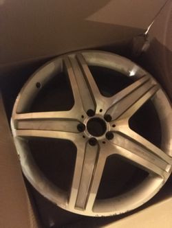 Mercedes Benz 19in Rims Amg