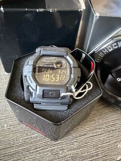Casio G-Shock Digital Watch with Box