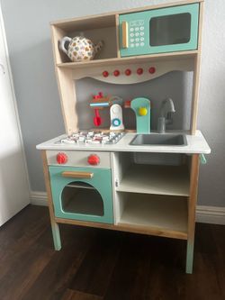 Target Wood Kitchen, TOYS NOT INCLUDED!
