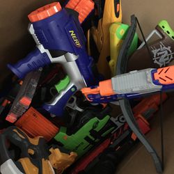 Bunch Of Nerf Guns - New Or Barely Used (Franklin)