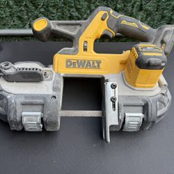 20-Volt MAX 3-3/8 in. Cordless Brushless Bandsaw (Tool-Only