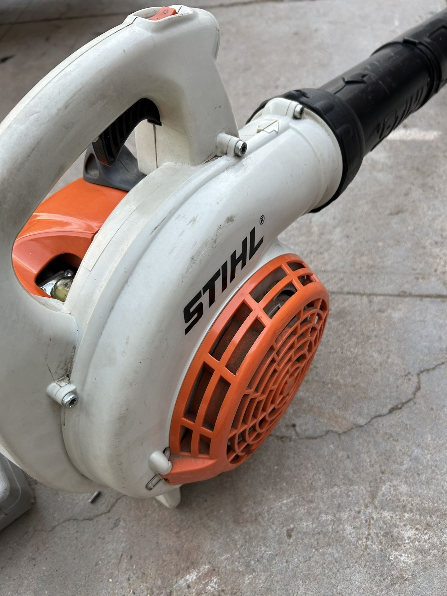 BG56CStihl Hand Blower Works Good