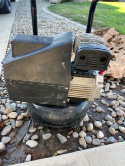 Air compressor