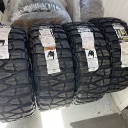 A Set Of 4 Nitto Mud Grappler Extreme 