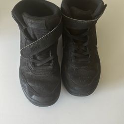 Boy Nike High Top Shoes 