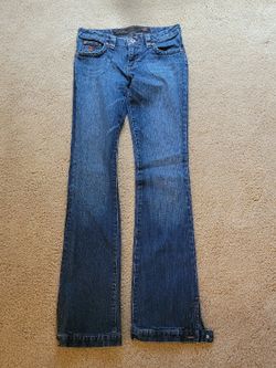 Rocawear Slim Fit Denim Blue Jeans With Button Closure Leg Openings, Size 1/2
