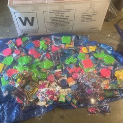 Toys… Pop-its