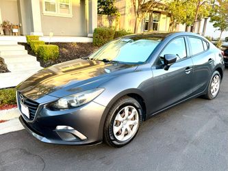 Mazda 3 Sedan Gray 4-Door