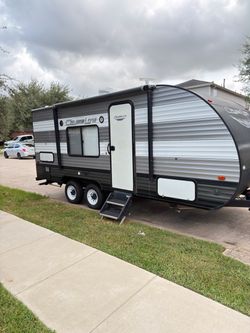 Rv travel trailer