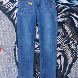 Womans Jeans Size 5. $1