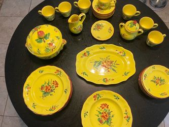 Dinner ware seats7 French $80 porcelain