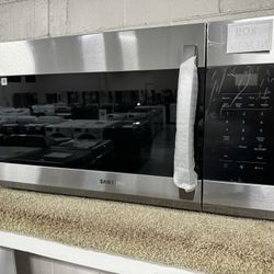 NEW! Samsung Stainless Steel Microwave