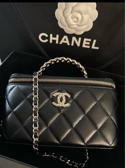 CHANEL Vanity