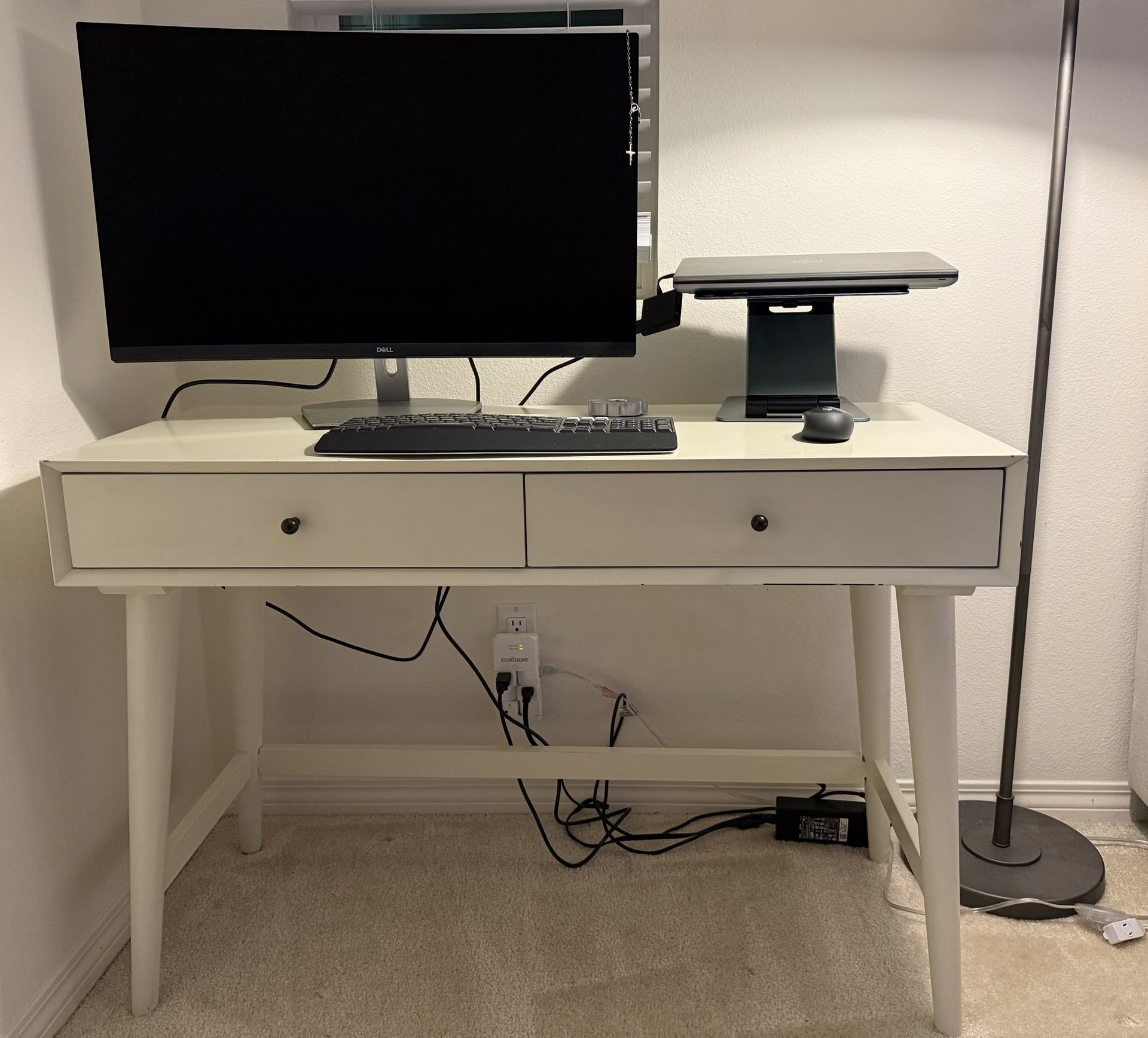 White Living Spaces Desk