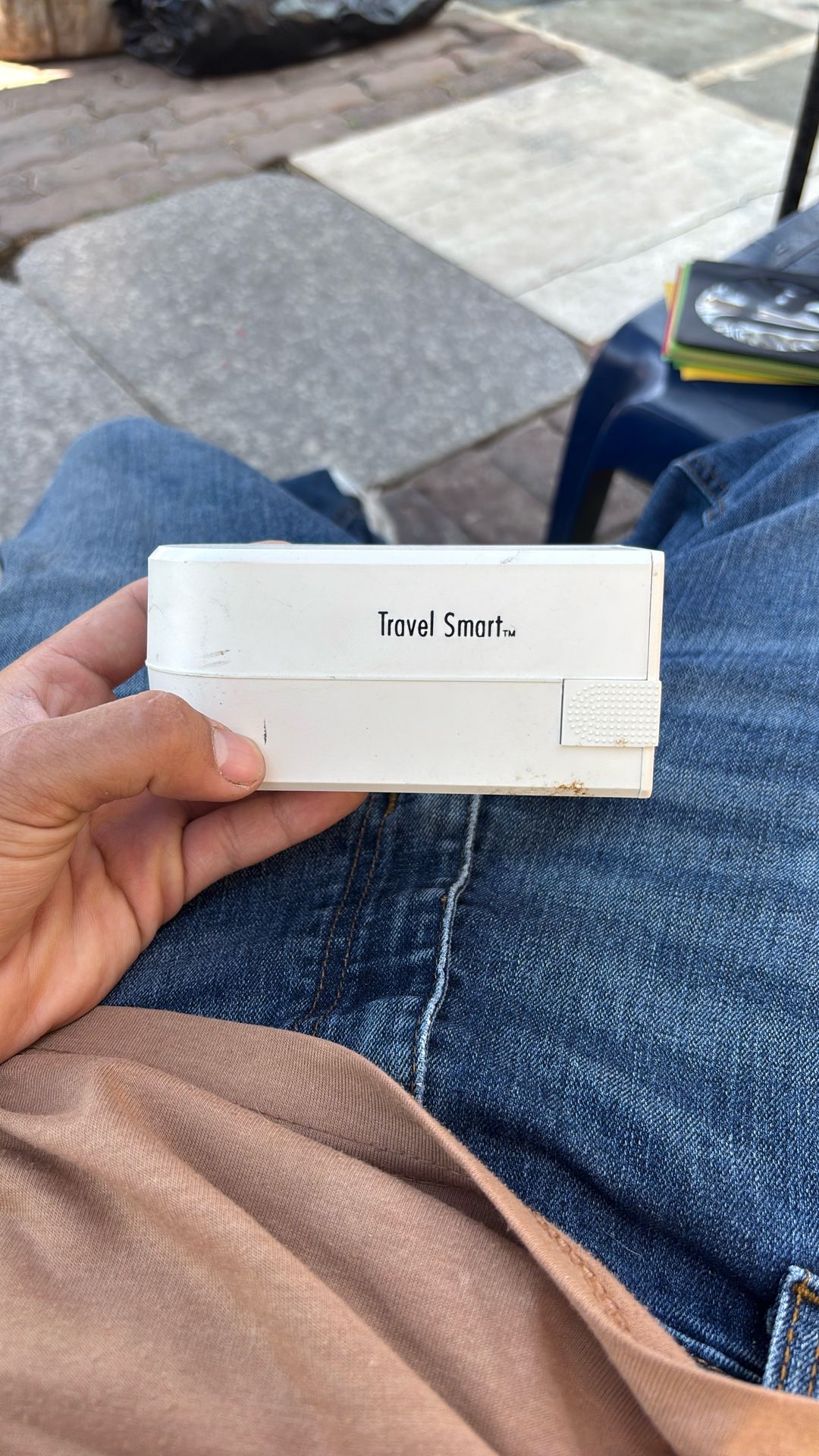 Travel Smart Plug 🔌