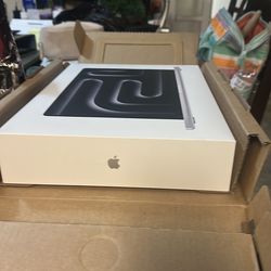 Brand new never opened seal MacBook Pro 2025