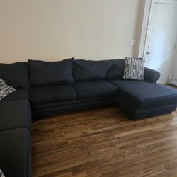 Nova Navy 142" 4 Piece Right Arm Facing Chase Sectional 