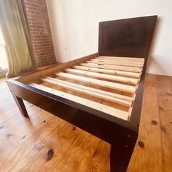 Elegant Twin wood Bed Frame ( Deliver )