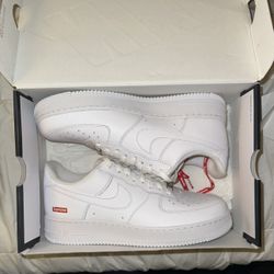 Nike Air Force 1 Supreme 