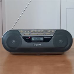 Vintage Sony Stereo Boombox