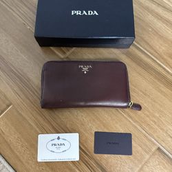 PRADA Women Burgundy Leather Wallet In Great Shape!