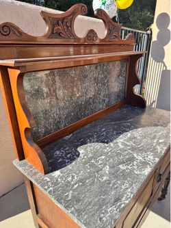 Antique Victorian Washstand