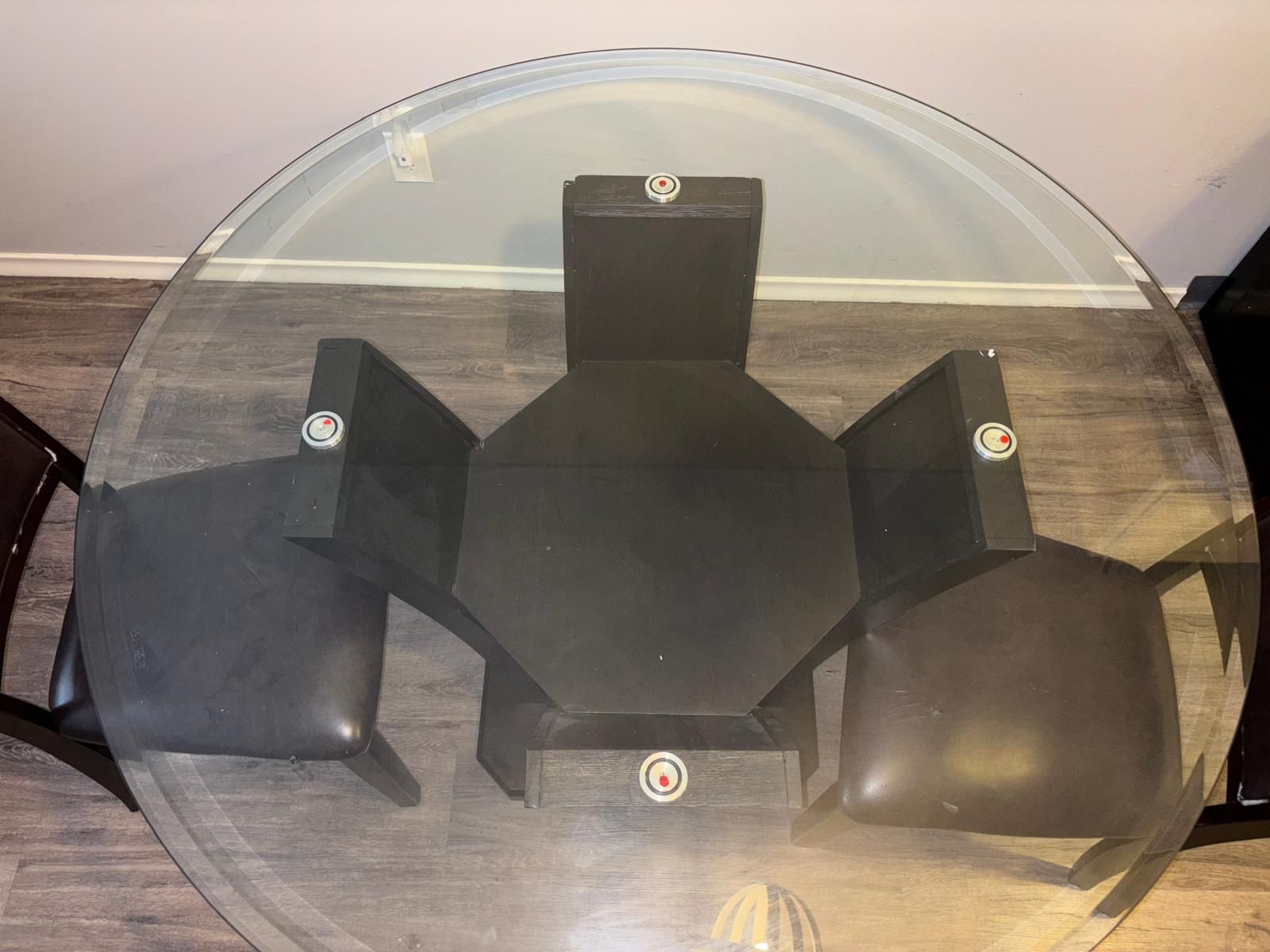 Dining Table & Chairs