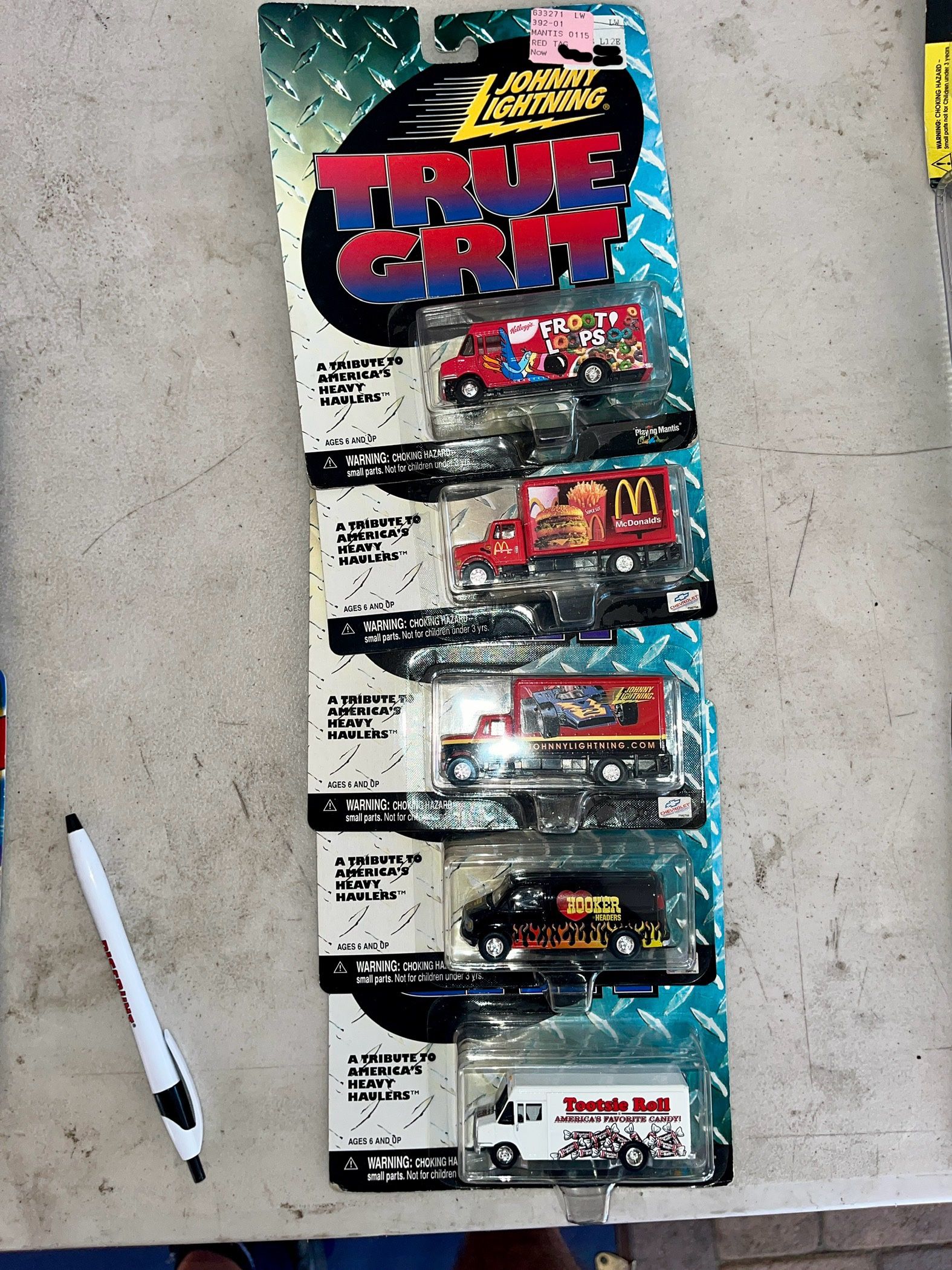 Johnny Lightning Tour Grip Heavy Haulers