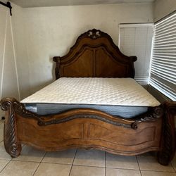 Bed & Dresser