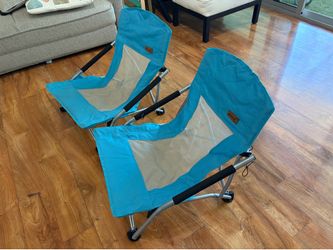 Pair of folding chairs