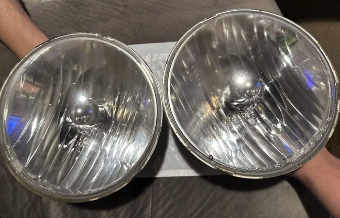 Jeep Wrangler Head Lights Blinkers Fog Lights Side Markers