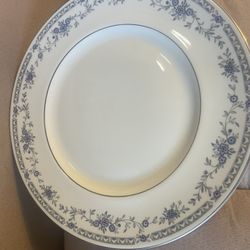 5 Minton Bellemeade Pattern Dinner Plates