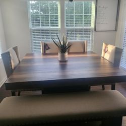 Like New Dining Room Suite