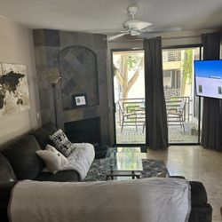 Sofa Sectional Like New.  With Pillows 