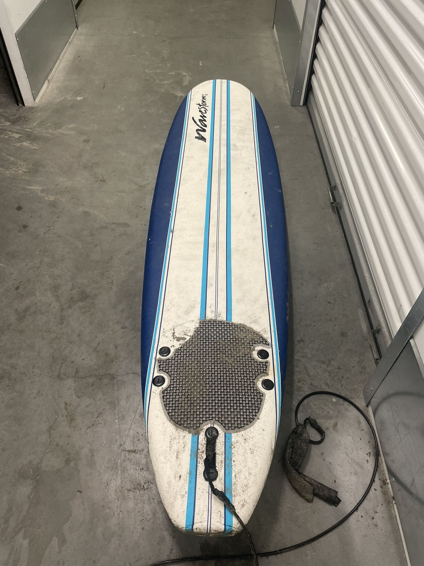 8ft Used Wavestorm Surfboard for Beginners