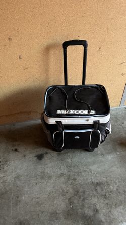 Igloo Cooler With Wheels