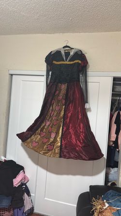 Costumes