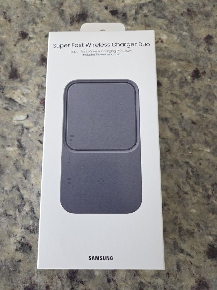 Samsung Super Fast Wireless Charger DUO Brand New