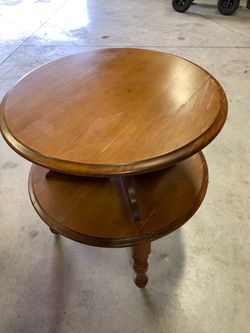Tables - accent