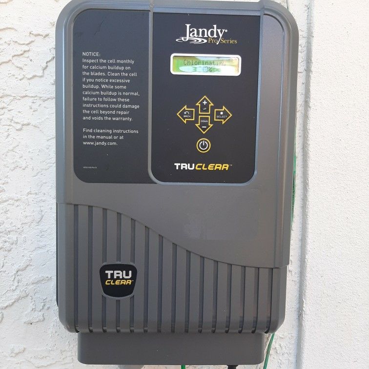 Jandy Pro Series Tru Clear Salt System for Sale in Winter Haven, FL