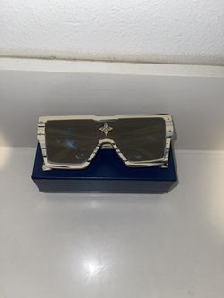 Cyclone SunGlasses for Sale in New York, NY - OfferUp