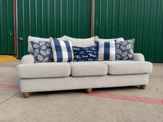 !!!The Stonehill Sofa!!! -$150