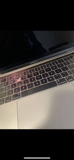 Apple MacBook