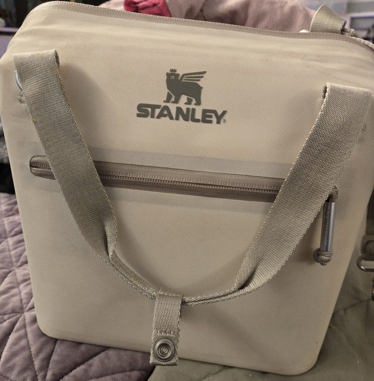 Stanley "The All Day" Julienne Mini Soft Cooler Bag (CREAM) 7.4qt/7.0L