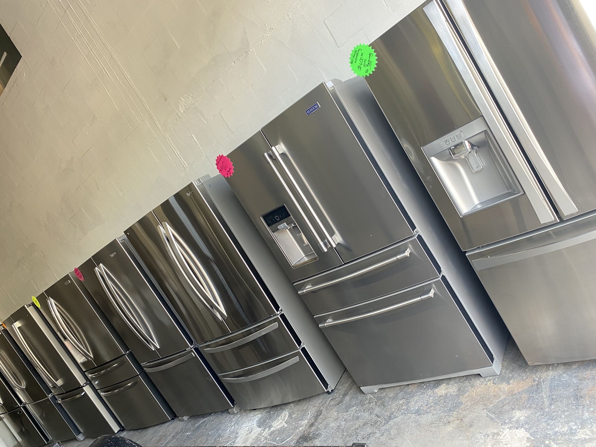 Neveras/Refrigerators $200 En Adelante-And Up