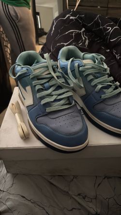 Off white shoes