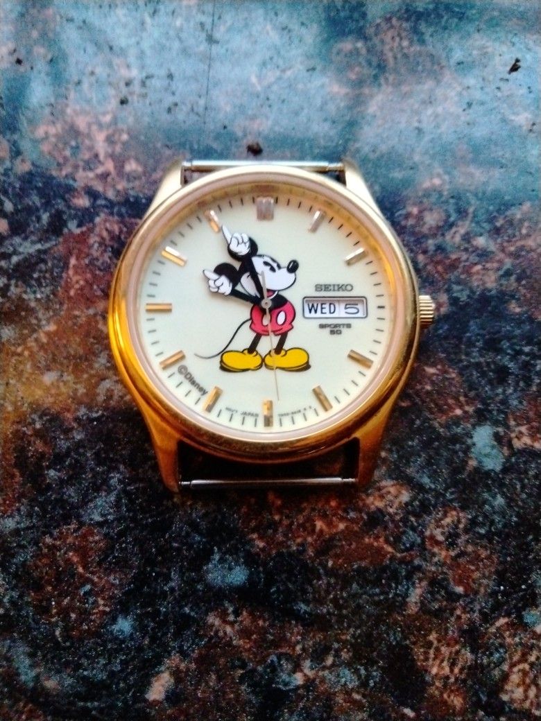 Vintage Seiko Mickey Mouse Watch