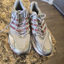 Men's Size 11 RUNNING SNEAKERS 