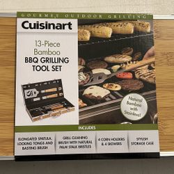 (NEW) Cuisinart BBQ Grilling Set W/ Storage Case