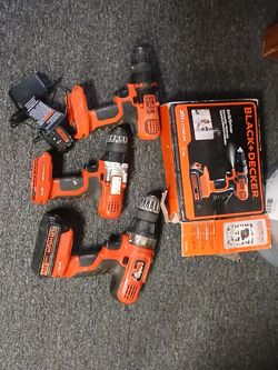 20 volts Lithium  Black and Decker 3 cordless Drills  , 1 battery 1 charger